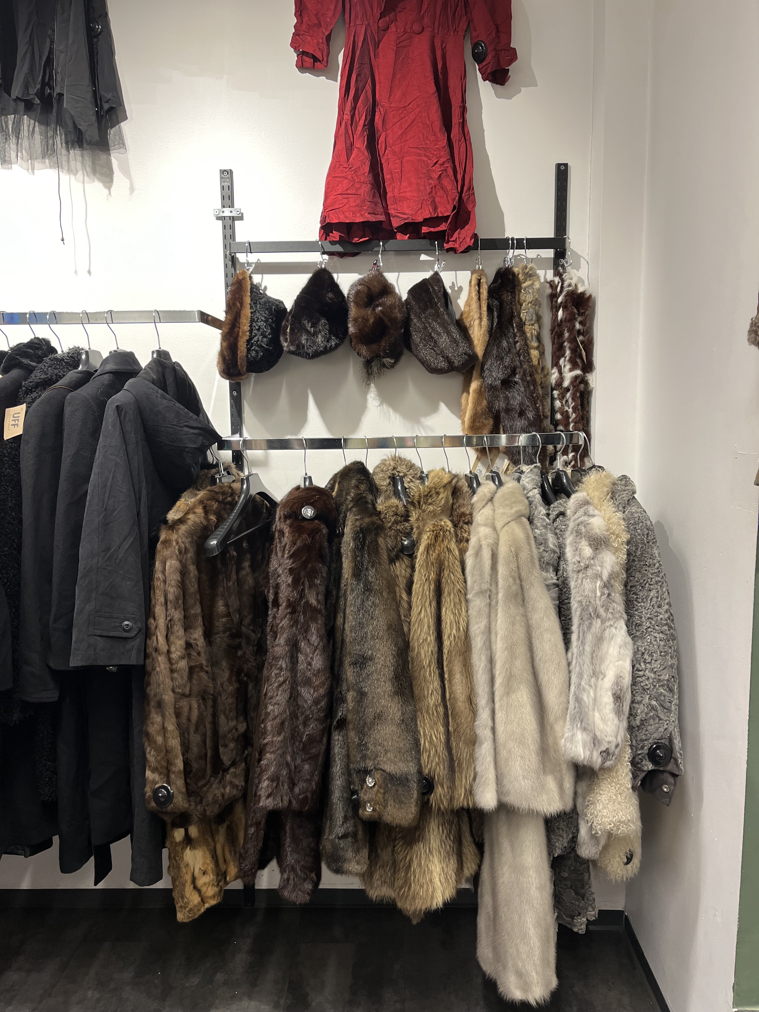 Sustainable wardrobe in Oslo Hannah