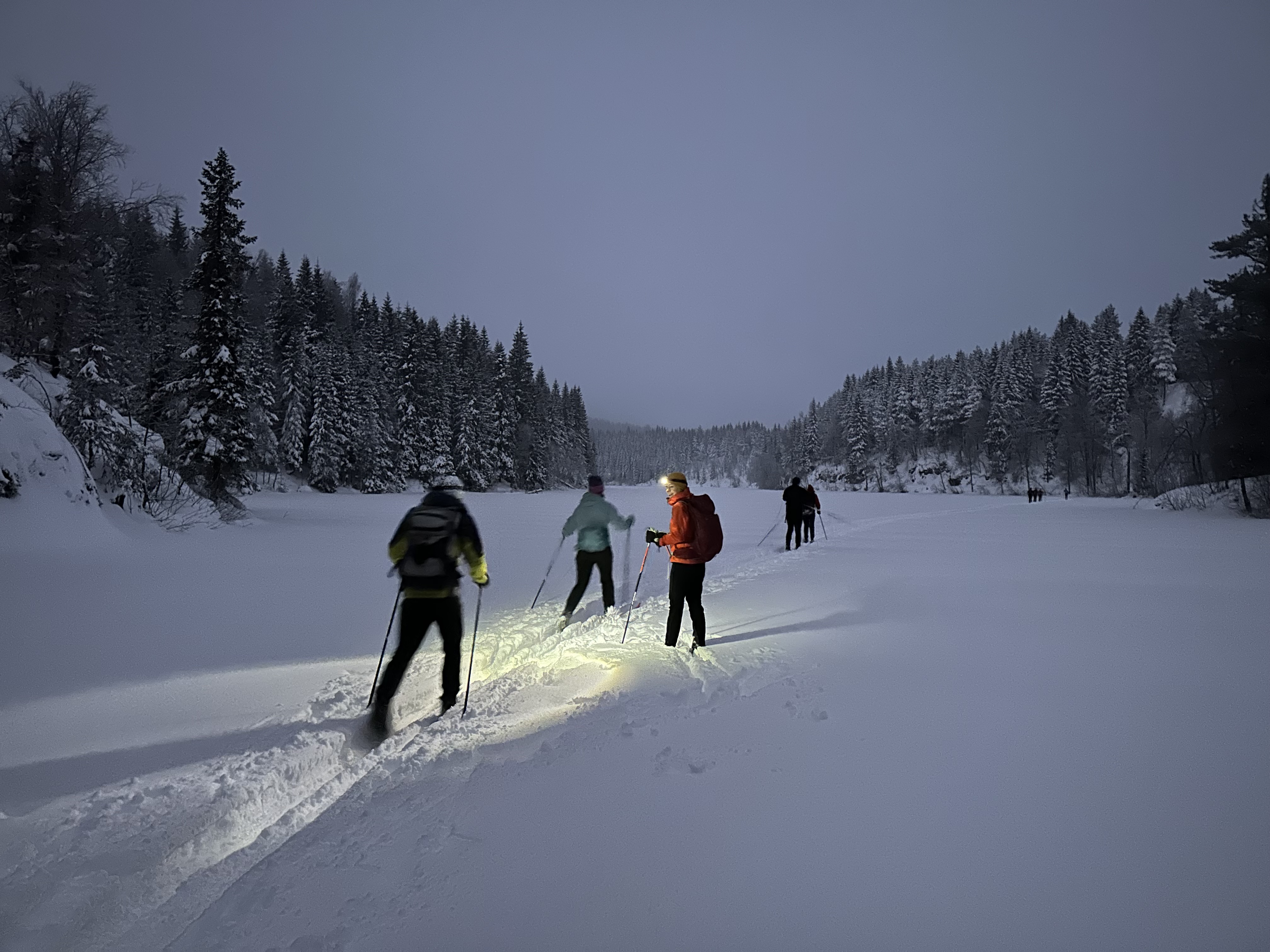 Thomas Bassetto cross-country skiing in Oslo dark